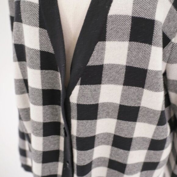 Talbots White Black Plaid V-Neck Cardigan Button Front Sweater XL Cotton Polyest - Picture 2 of 8